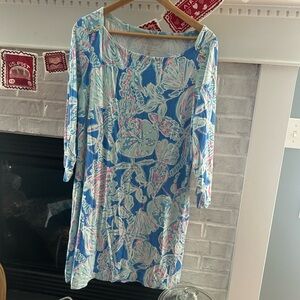Lilly Pulitzer Blue and Pink Floral Dress stretch 3/4 sleeves